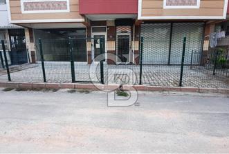 Etimesgut Atakent'te Merkezi Konumda - Depolu Satılık Dükkan