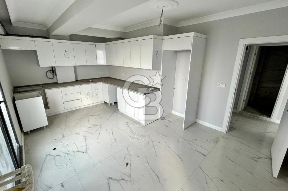 İZMİT KURUÇEŞME YENİ MAHALLEDE KAPALI HAVUZLU SATILIK 3+1 DAİRE