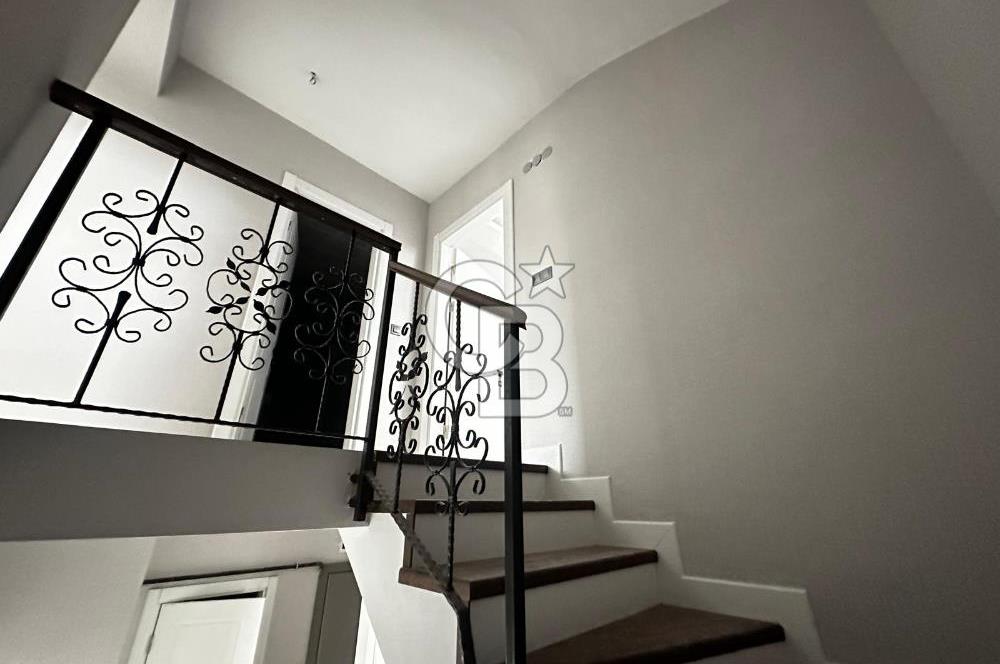 MÜRSEL ULUÇ'ta 4+1 OTURUMA HAZIR DUBLEKS SIFIR DAİRE