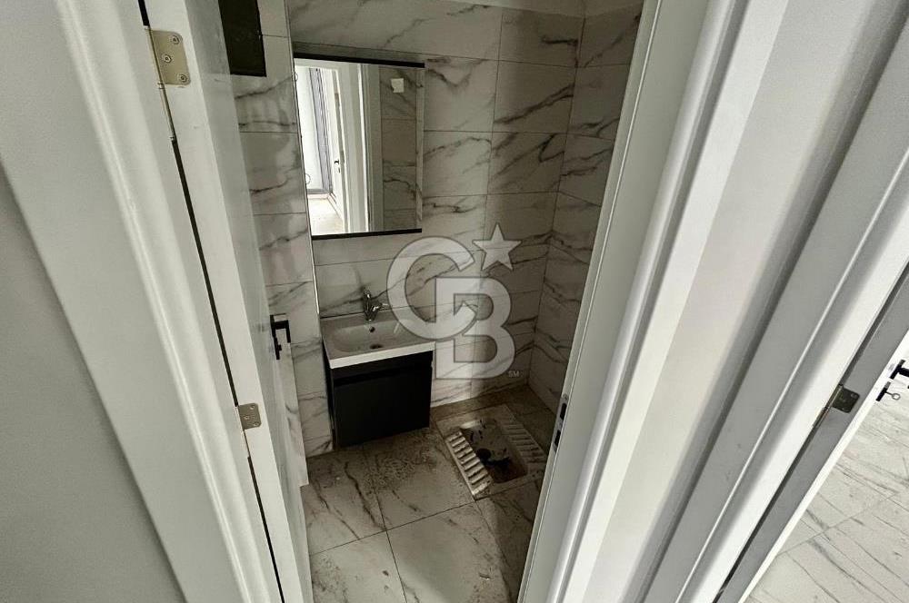 İZMİT KURUÇEŞME YENİ MAHALLEDE KAPALI HAVUZLU SATILIK 3+1 DAİRE