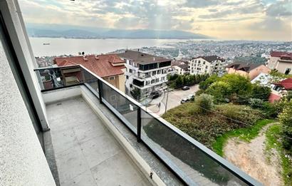 İZMİT KURUÇEŞME YENİ MAHALLEDE KAPALI HAVUZLU SATILIK 3+1 DAİRE