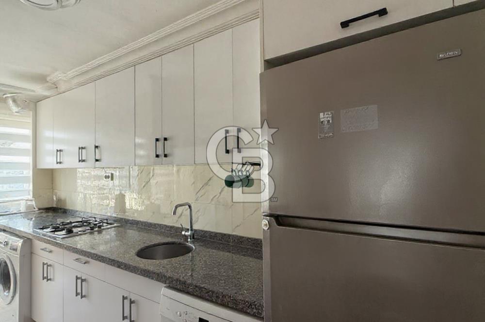 AVCILAR GÜMÜŞPALA'DA METROBÜSÜN YANI BAŞINDA SATILIK DAİRE