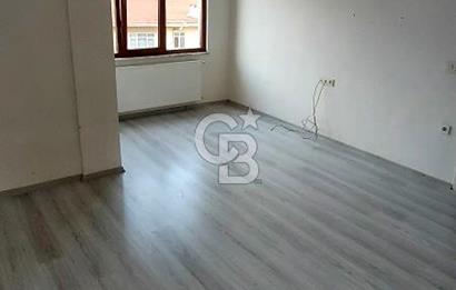 Kartal Adliye Ve Hastaneye Yakın Satılık 2+1