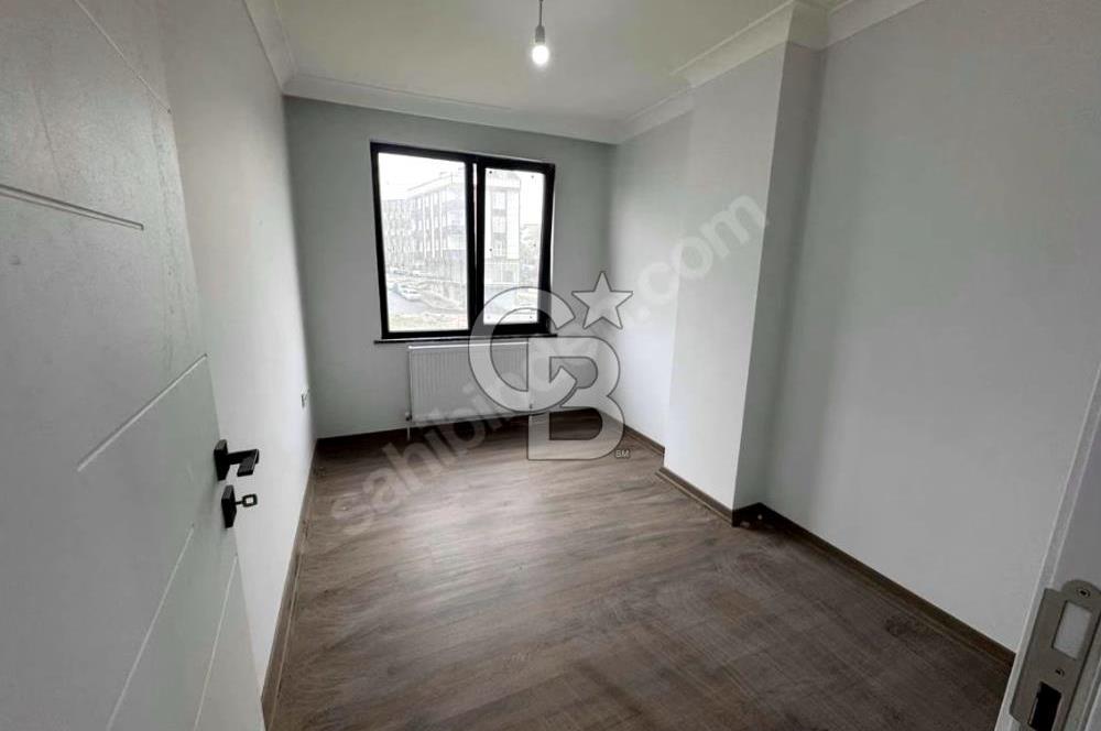 SATILIK 2+1 SIFIR ÖZEL YAPIM ARAKAT DAİRE