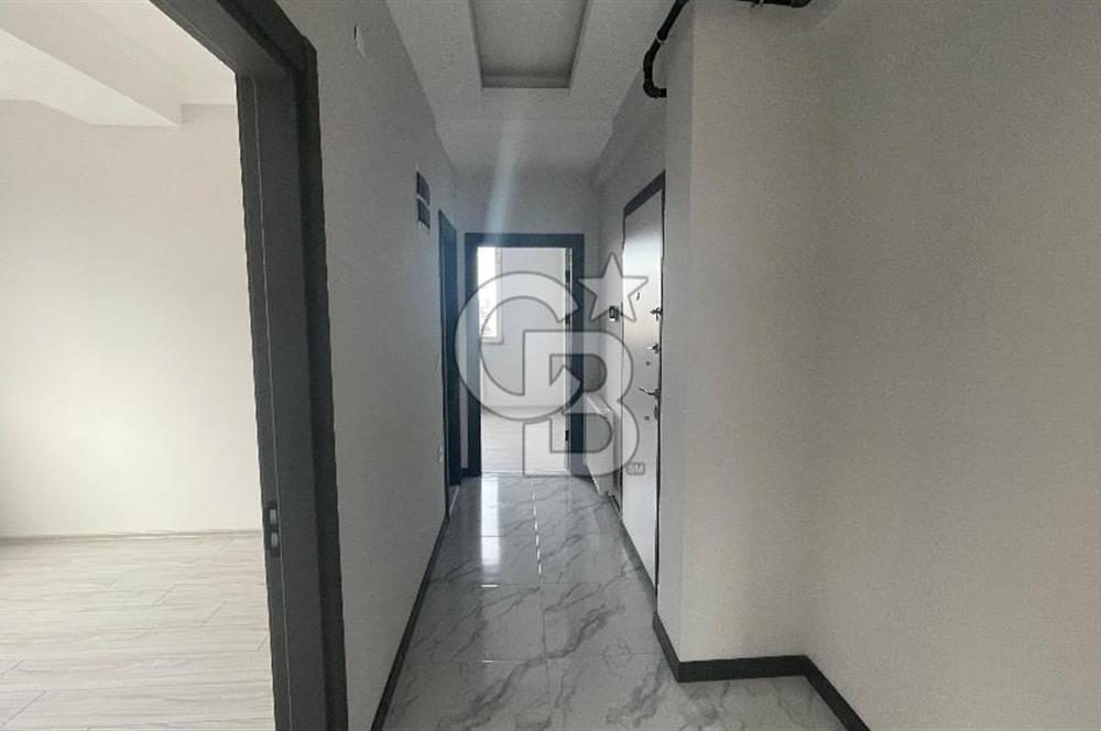 YEŞİLDERE MH KARAYOLLARI TRAMVAY DURAĞINA 5 DK SATILIK 2+1 DAİRE