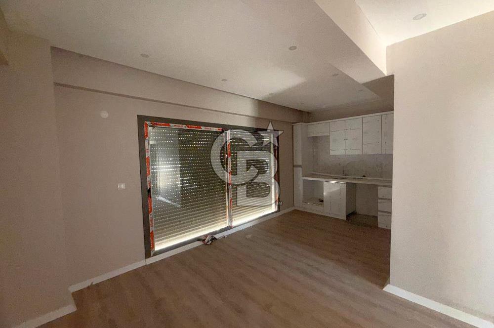 Dikili Merkezde Satılık 1+1 Daire