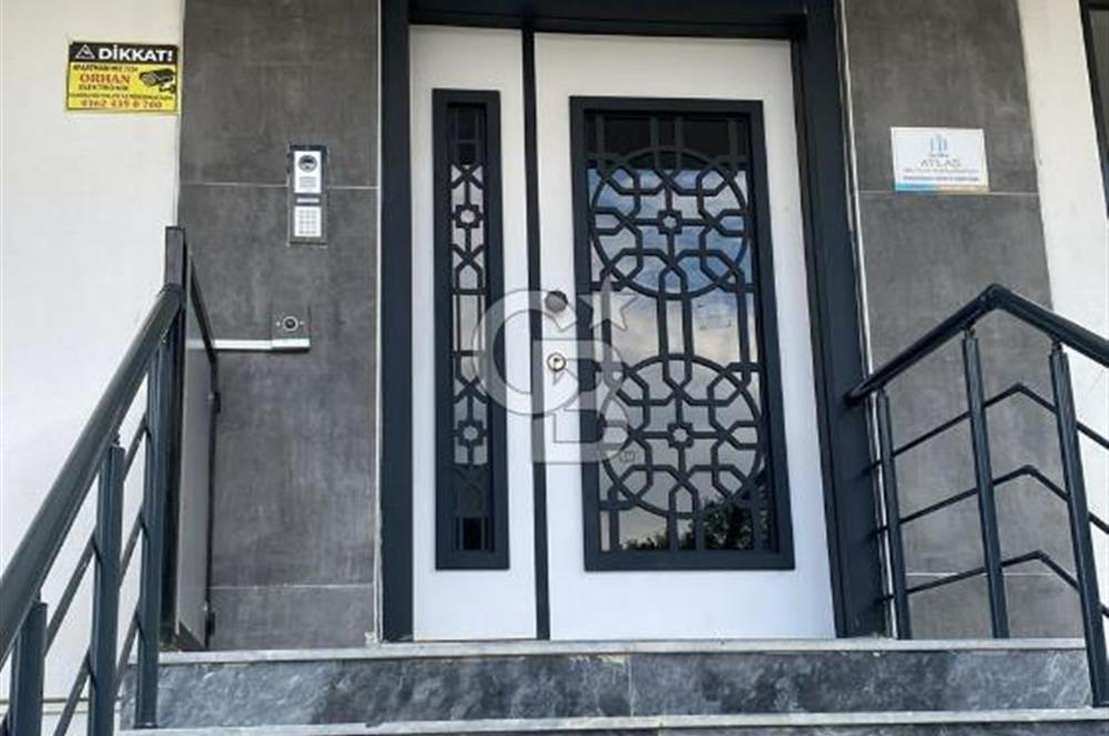 İncesu'da Anayola Cephe Eşyalı Kiralık 1+1 Daire