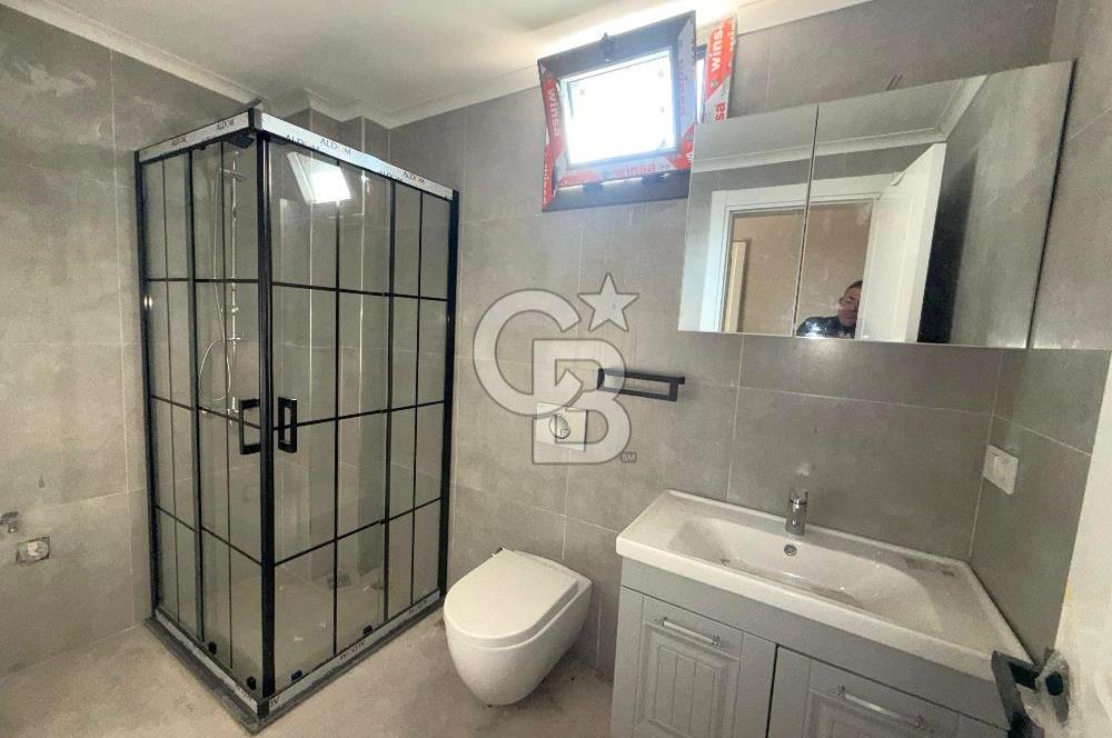 Dikili Merkezde Satılık 1+1 Daire