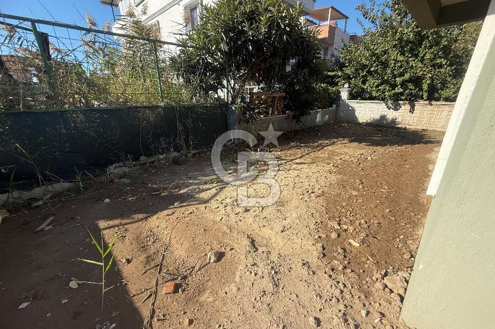 Dikili Merkezde Satılık 1+1 Daire