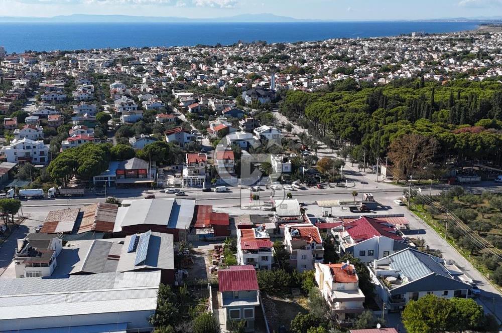 Dikili Merkezde Satılık 1+1 Daire