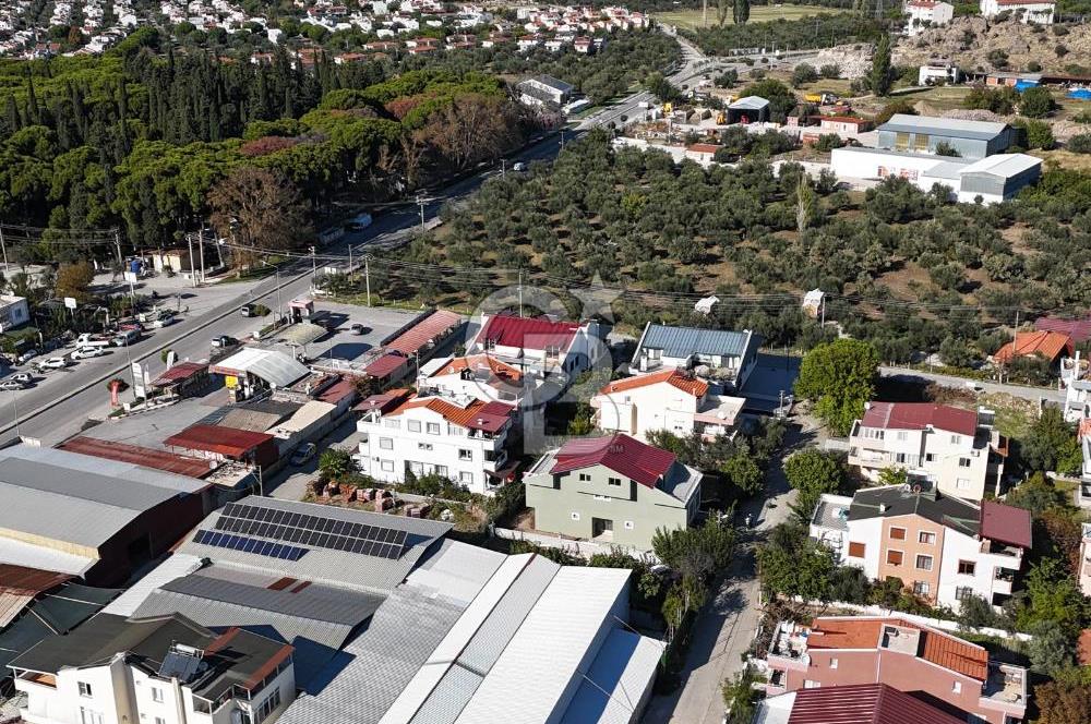 Dikili Merkezde Satılık 1+1 Daire