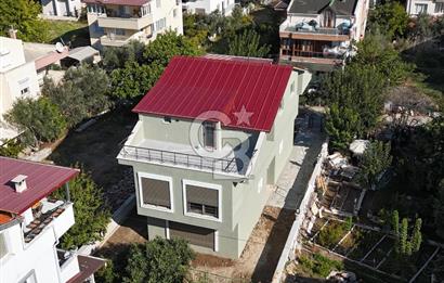 Dikili Merkezde Satılık 1+1 Daire