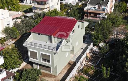 Dikili Merkezde Satılık 1+1 Daire