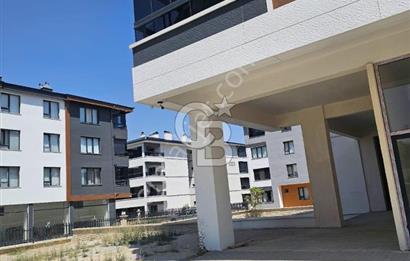 HER SEKTÖRE UYGUN SIFIR BİNADA KİRALIK DEPOLU DÜKKAN