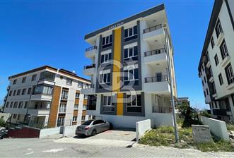 YEŞİLDERE MH KARAYOLLARI TRAMVAY DURAĞINA 5 DK SATILIK 2+1 DAİRE