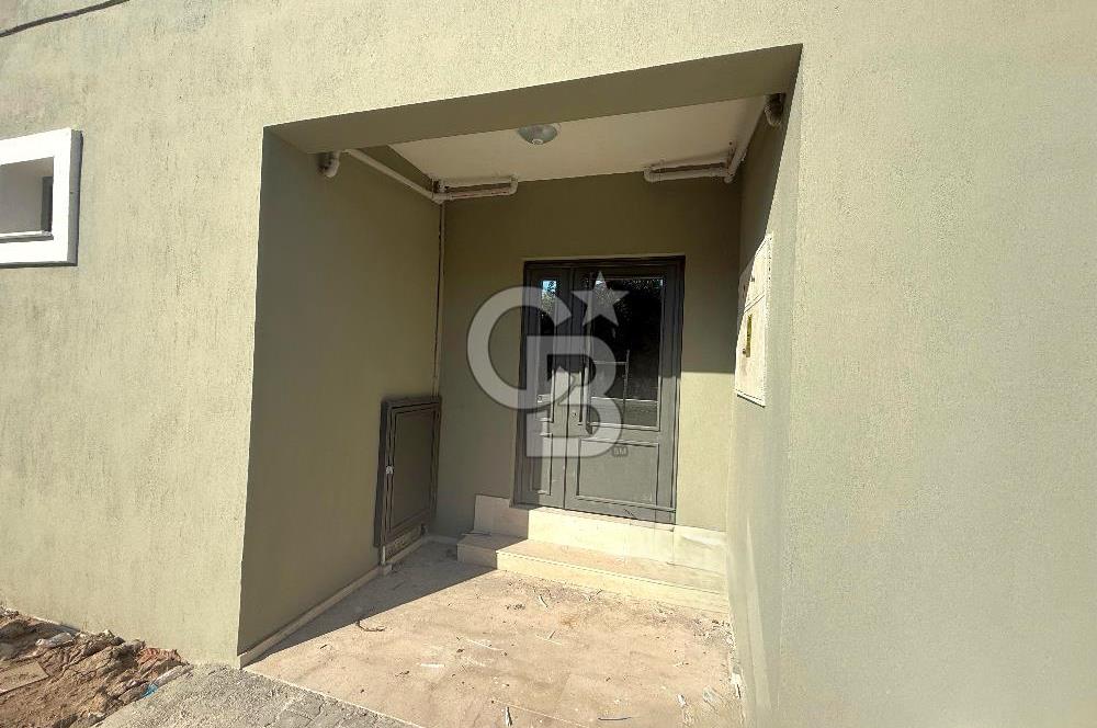 Dikili Merkezde Satılık 1+1 Daire