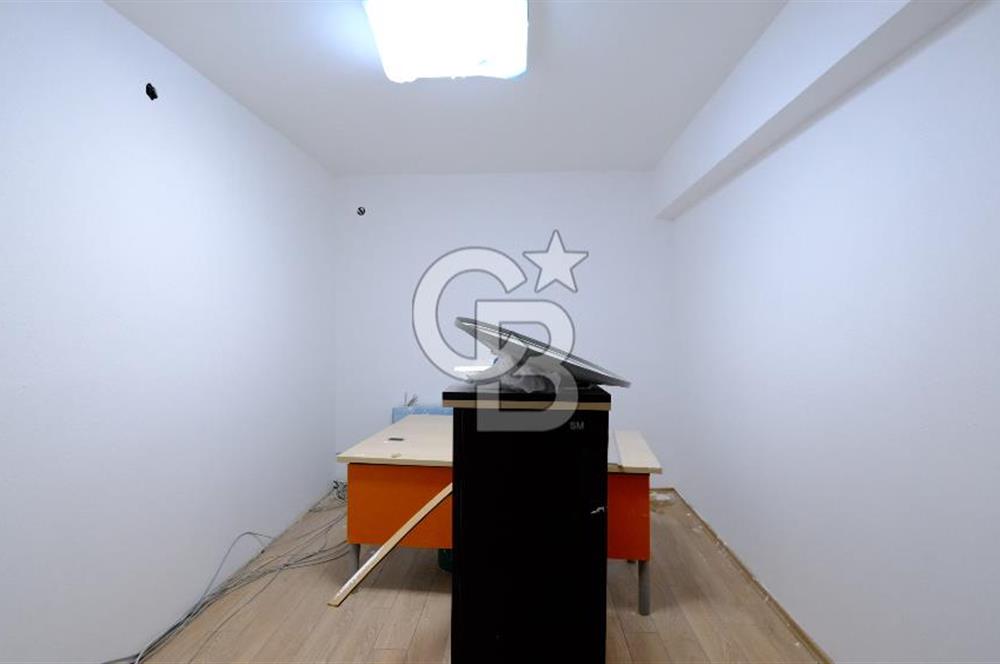 Bağlıca Bulvarı'nın Merkezinde 5 Katlı Satılık İşyeri