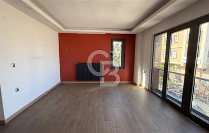 Sahile Sıfır.!! Deniz Manzaralı 1+1 Ofis