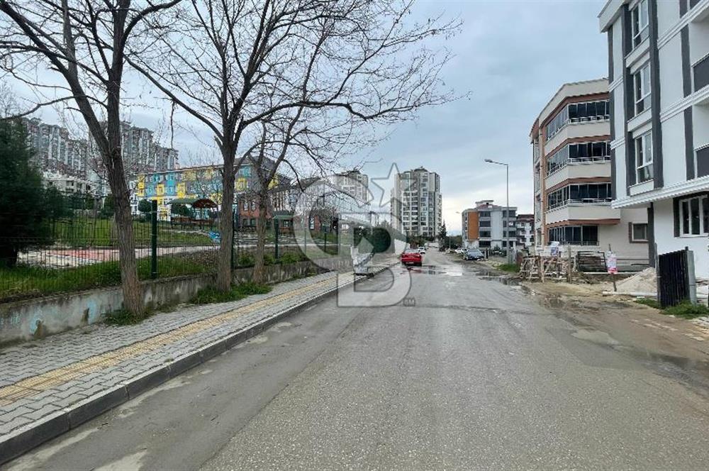 YEŞİLDERE MH KARAYOLLARI TRAMVAY DURAĞINA 5 DK SATILIK 2+1 DAİRE