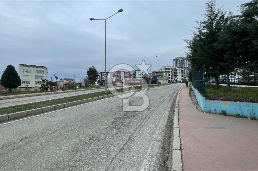 YEŞİLDERE MH KARAYOLLARI TRAMVAY DURAĞINA 5 DK SATILIK 2+1 DAİRE