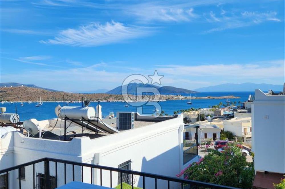 Bodrum Bitez Asarlık Mevkiinde Satılık 4+1 Deniz Manzaralı Tripleks Villa