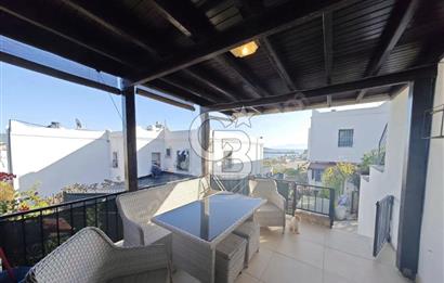 Bodrum Bitez Asarlık Mevkiinde Satılık 4+1 Deniz Manzaralı Tripleks Villa