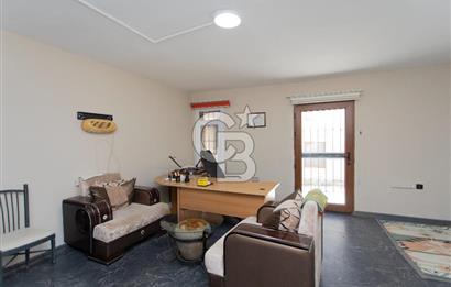 Eski Foça Çarşı İçerisinde Satılık Dükkan