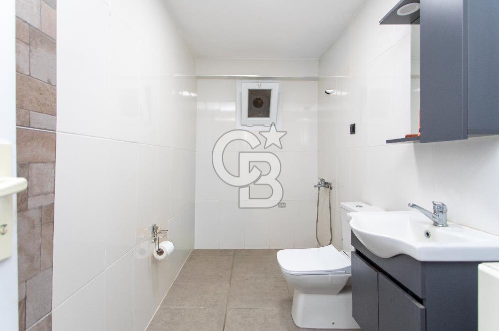 Eski Foça Çarşı İçerisinde Satılık Dükkan