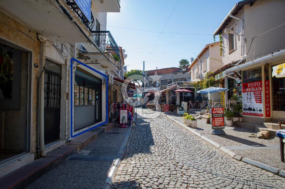 Eski Foça Çarşı İçerisinde Satılık Dükkan