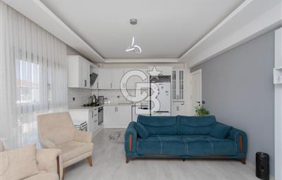 Foça Hacıveli Mah. Havuzlu Sitede Satılık 2+1 Daire