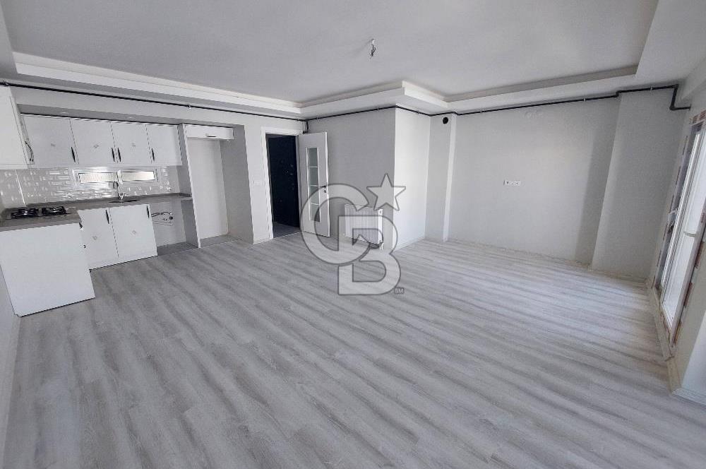 Girne Caddesi Yan Sokağı Çift Cepheli Kiralık 3+1 Yeni Daire