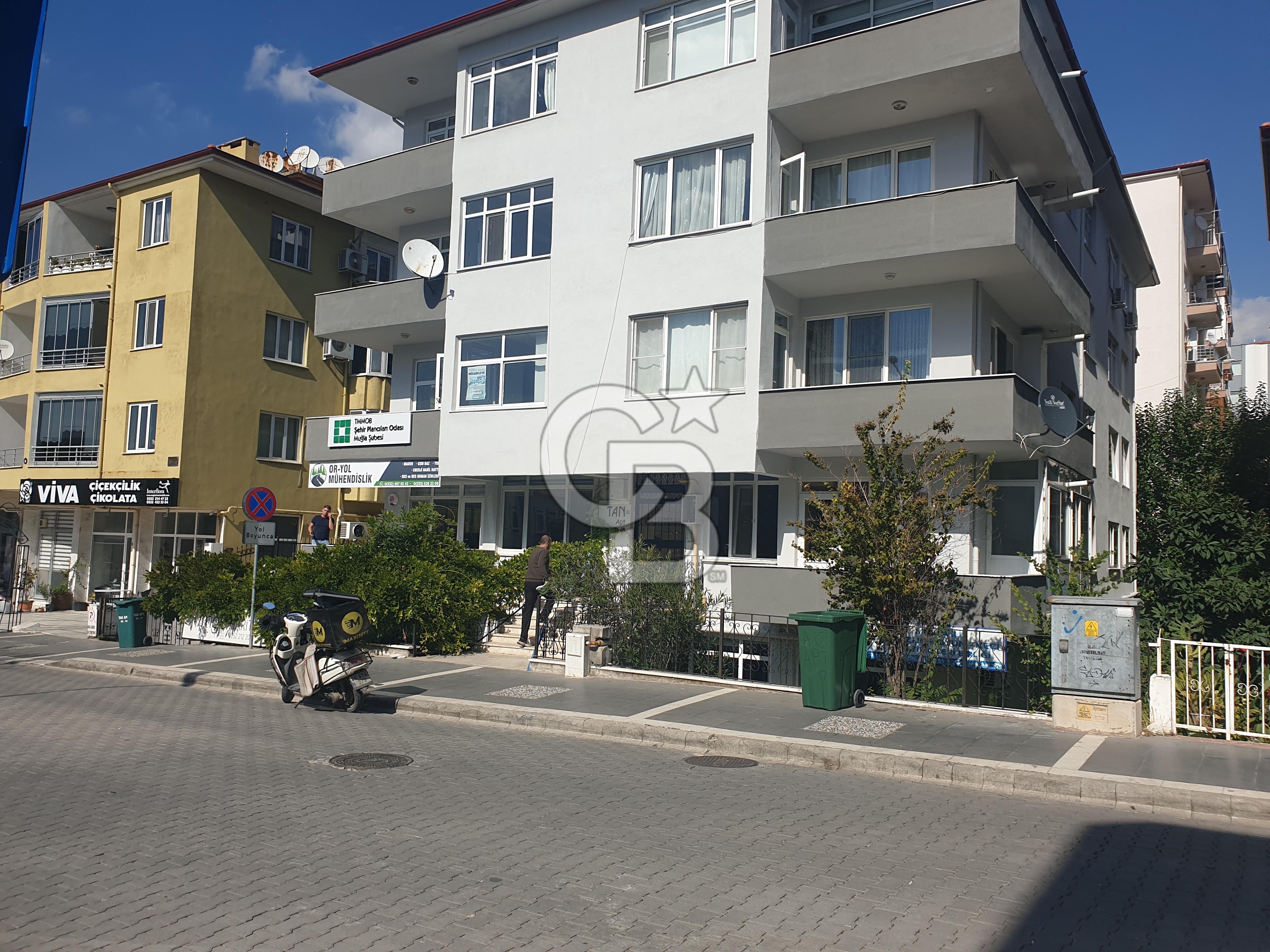 Muğla Menteşe Emirbeyazıt  İşyerine Uygun Daire