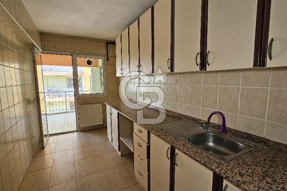 Bayraklı Soğukkuyu 3+1 Asansörlü Arakat Satılık Daire