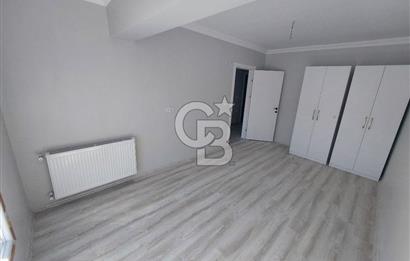 Girne Caddesi Yan Sokağı Çift Cepheli Kiralık 3+1 Yeni Daire