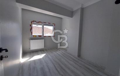 Girne Caddesi Yan Sokağı Çift Cepheli Kiralık 3+1 Yeni Daire