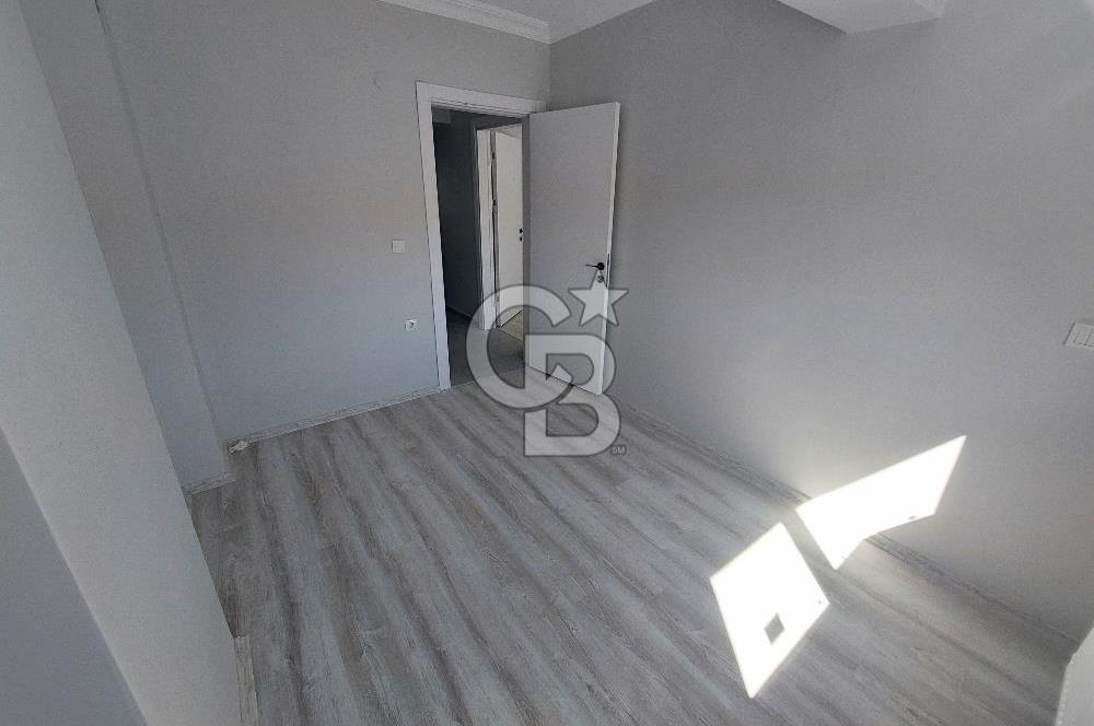 Girne Caddesi Yan Sokağı Çift Cepheli Kiralık 3+1 Yeni Daire
