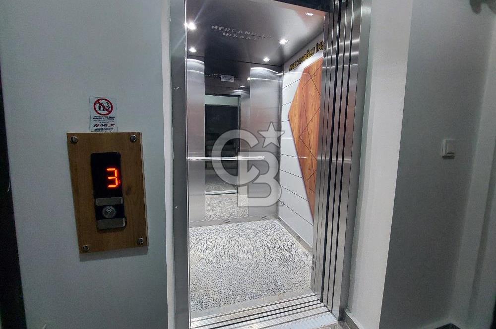 Girne Caddesi Yan Sokağı Çift Cepheli Kiralık 3+1 Yeni Daire