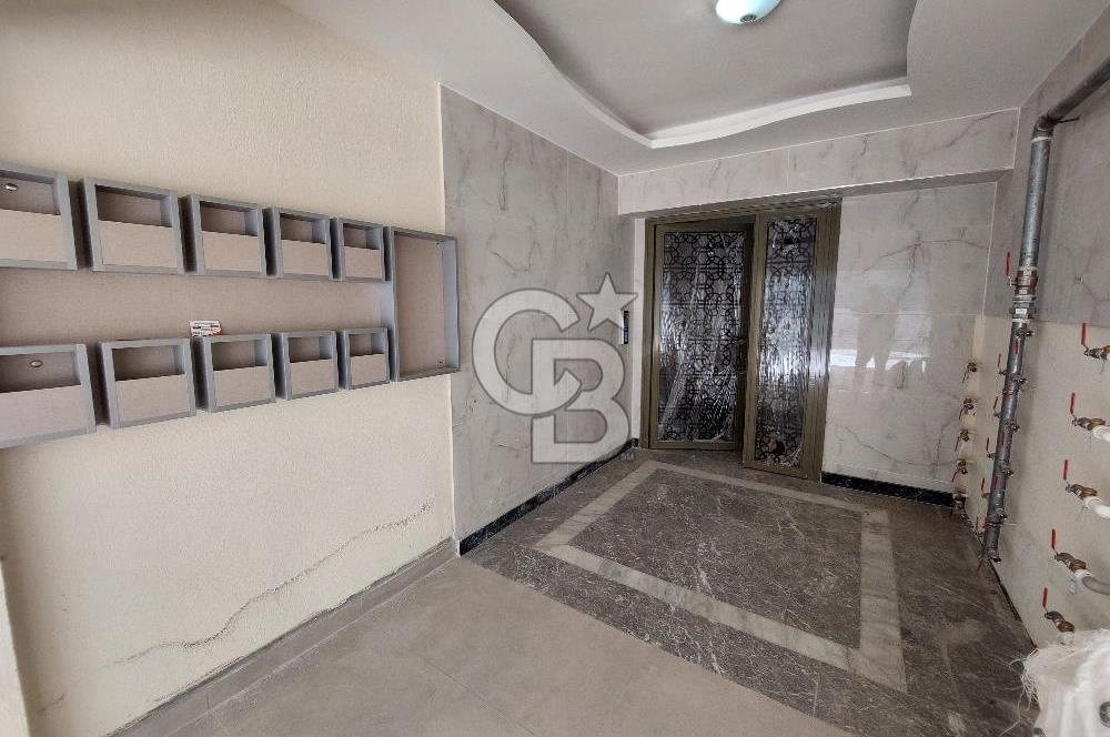 Girne Caddesi Yan Sokağı Çift Cepheli Kiralık 3+1 Yeni Daire