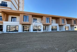 YENİMAHALLE SERHAT'TA GENİŞ BAHÇELİ KOMPLE KİRALIK İŞYERİ