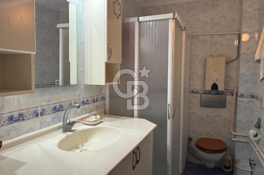 Güvendik'te Denize Yakın Satılık Villa