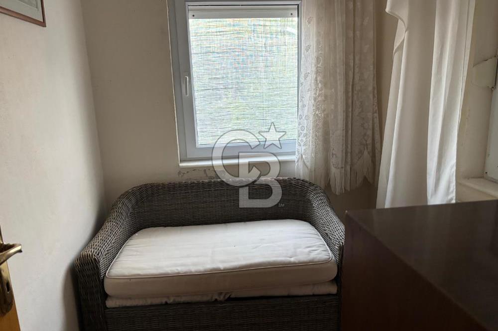 Güvendik'te Denize Yakın Satılık Villa