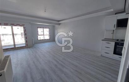 Girne Caddesi Yan Sokağı Çift Cepheli Kiralık 3+1 Yeni Daire