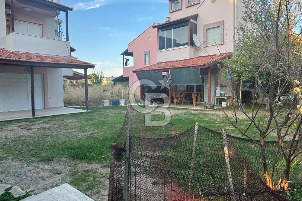 Güvendik'te Denize Yakın Satılık Villa