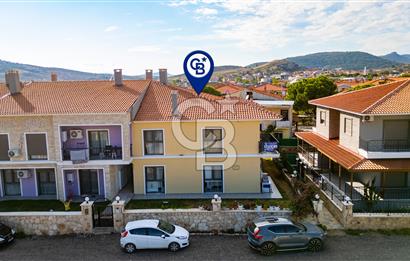 Foça Hacıveli Mah. Havuzlu Sitede Eşyalı Kiralık 2+1 Daire