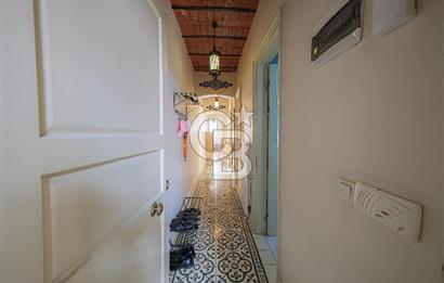 Galata Kamondo'da Yenilenmiş Eşyalı 2+1 Satılık Daire