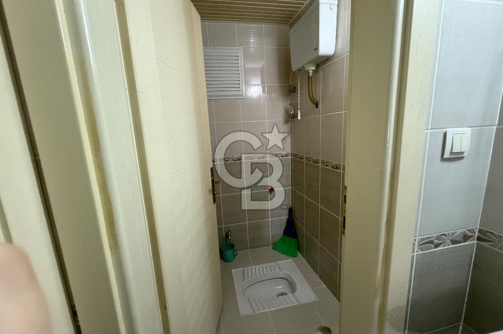 Merkezi Konumda 190 m² 3+1 Daire – Yeşilyurt’un Kalbinde!