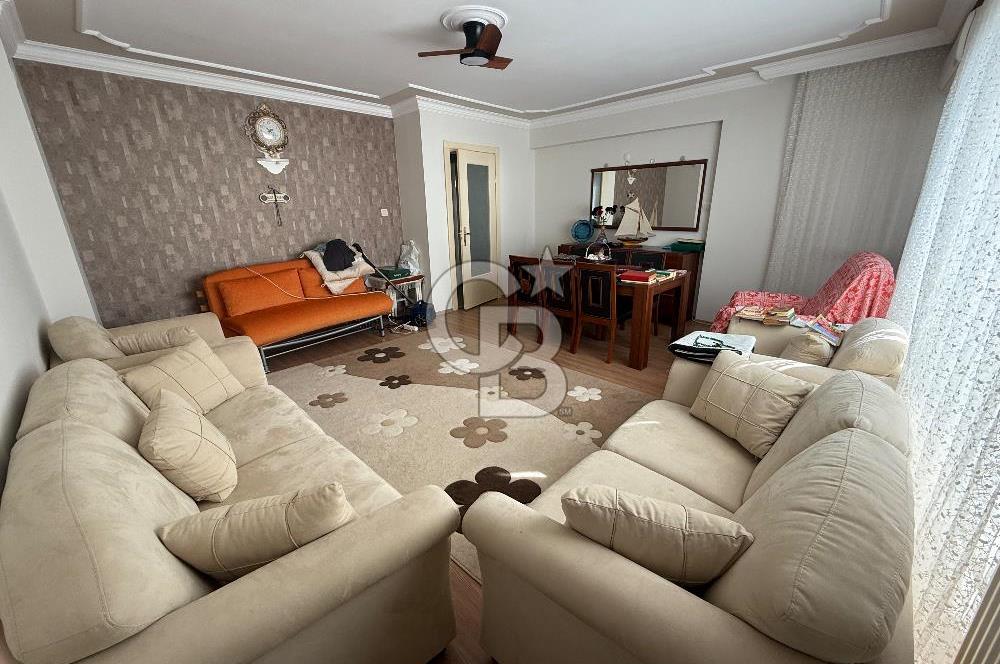 Merkezi Konumda 190 m² 3+1 Daire – Yeşilyurt’un Kalbinde!