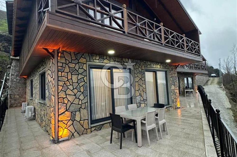 ÜZERİNDE 4 ADET TAŞ BUNGALOV BULUNMAZ FİYATA ARSA