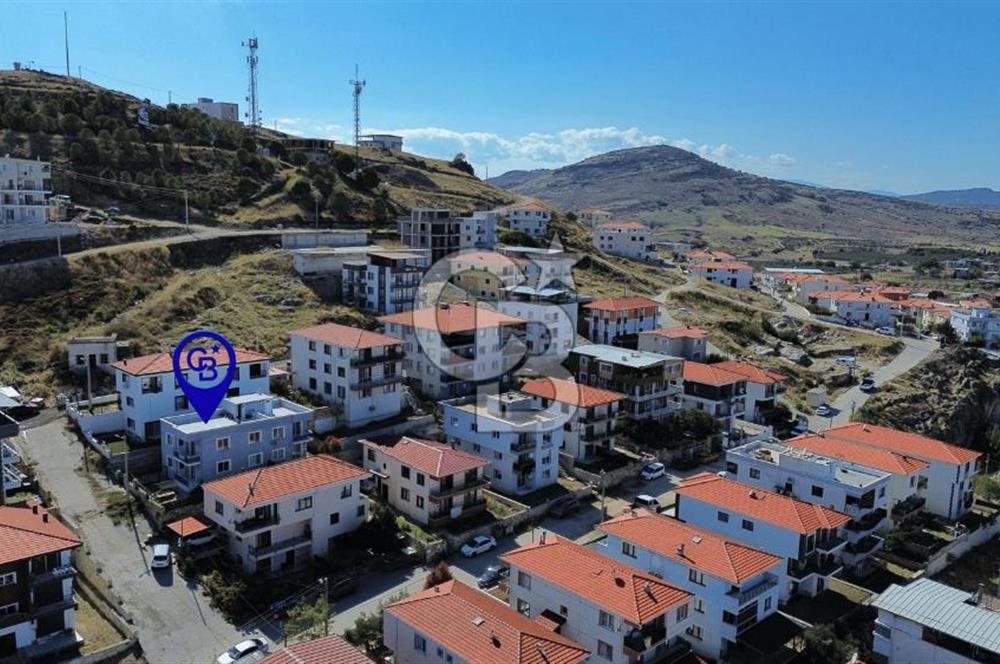 Foça Bağarası Kazım Dirik Mah. Satılık 2+1 Kapalı Mutfaklı Daire