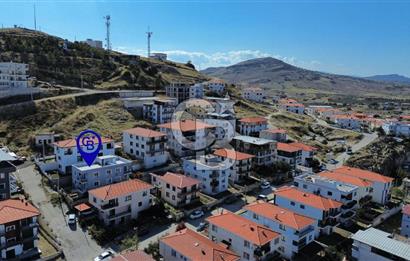 Foça Bağarası Kazım Dirik Mah. Satılık 2+1 Kapalı Mutfaklı Daire